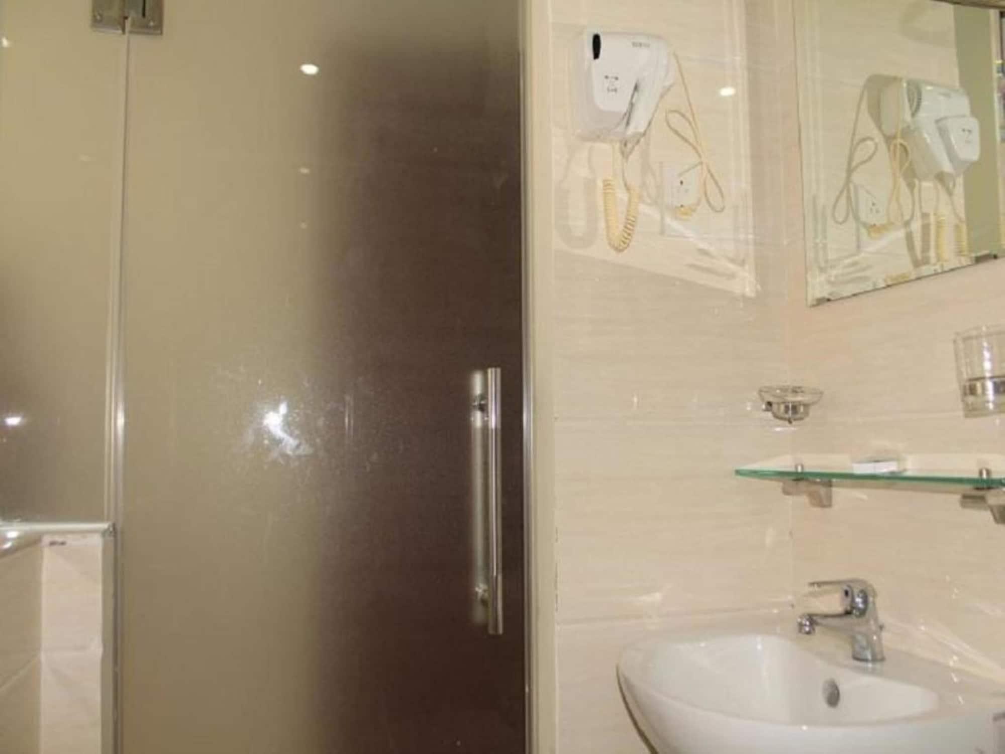 Ailen Garden Hotel Ho Chi Minh-stad Buitenkant foto